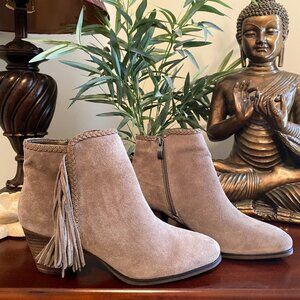 Franco Fortini Ella Ankle Boots Size 8 1/2